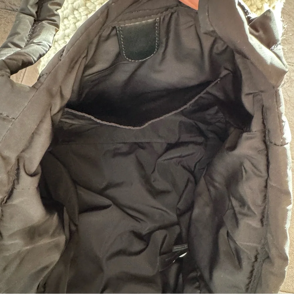 Marc Jacobs Black Quilted Tote Bag NWOT - Picture 8 of 12